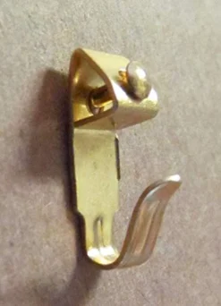 Brass Set Of 3 Plate Hangers, Displays Plates On Wall Size 8" To 11" In Diameter -Kitchen Island Sale 417RRJur8UL