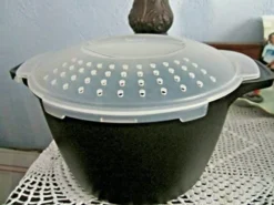 Large Micro Cooker For Microwave 2 Quart