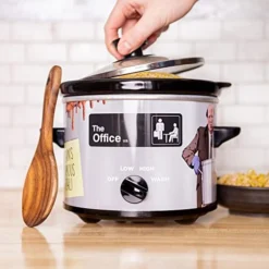 The Office 2qt Slow Cooker- Cook Kevin's Famous Chili - Small Appliance 9 The Office 2qt Slow Cooker- Cook Kevin's Famous Chili - Small Appliance -Kitchen Island Sale 41sr8wvGFrL