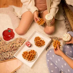 Mini Waffle Maker Portable Electric Round Waffle Maker Grill Machine For Individual Pancakes, Cookies, Eggs Individual Waffles, Paninis, Hash Browns & Other On The Go Breakfast, Lunch & Snacks (red) -Kitchen Island Sale 51UKvAV5NoL