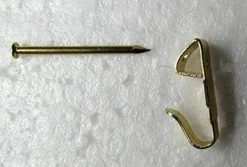 Brass Set Of 3 Plate Hangers, Displays Plates On Wall Size 8" To 11" In Diameter -Kitchen Island Sale 51YDSVtPf5L