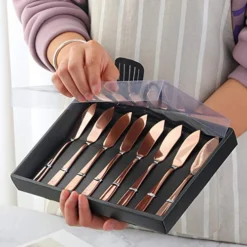 YDware Butter Knives, 18/10 Stainless Steel 6.10 Inch Rose Gold Cheese Spreader Knives Set In Black Gift Box, Dishwasher Safe, Set Of 8