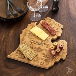 Destination Michigan State Shaped Serving And Cutting Board, Includes Hang Tie For Wall Display -Kitchen Island Sale 61CodRBBkNS